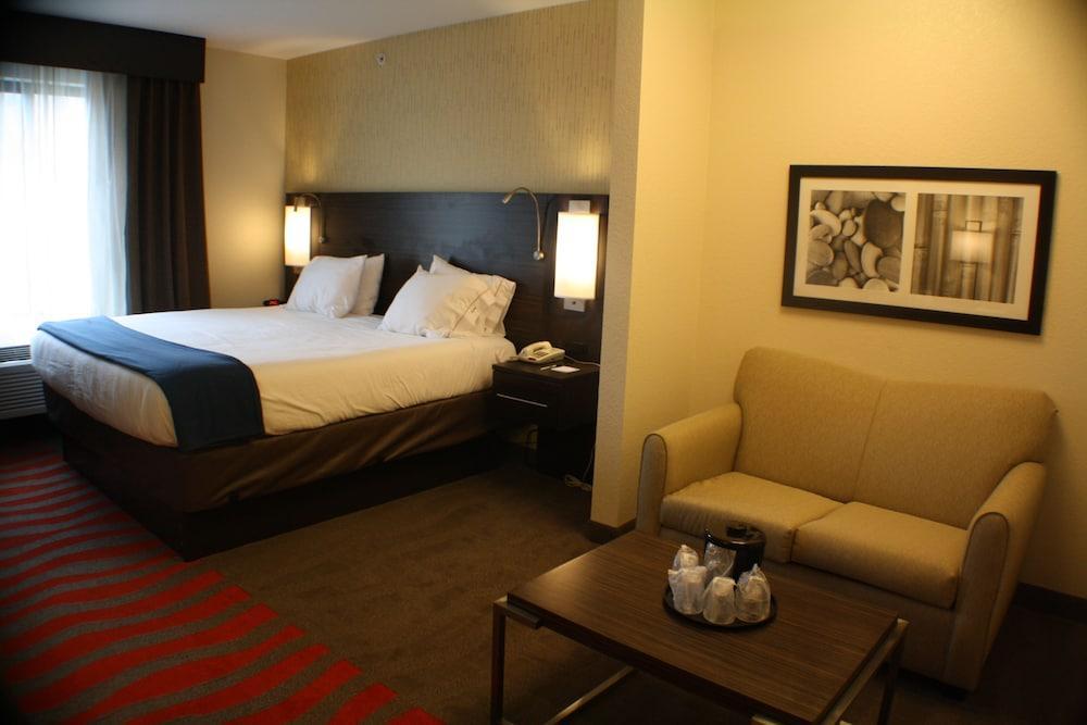 Holiday Inn Express And Suites - Bradford By Ihg Extérieur photo
