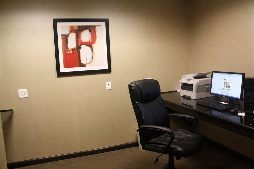 Holiday Inn Express And Suites - Bradford By Ihg Facilités photo