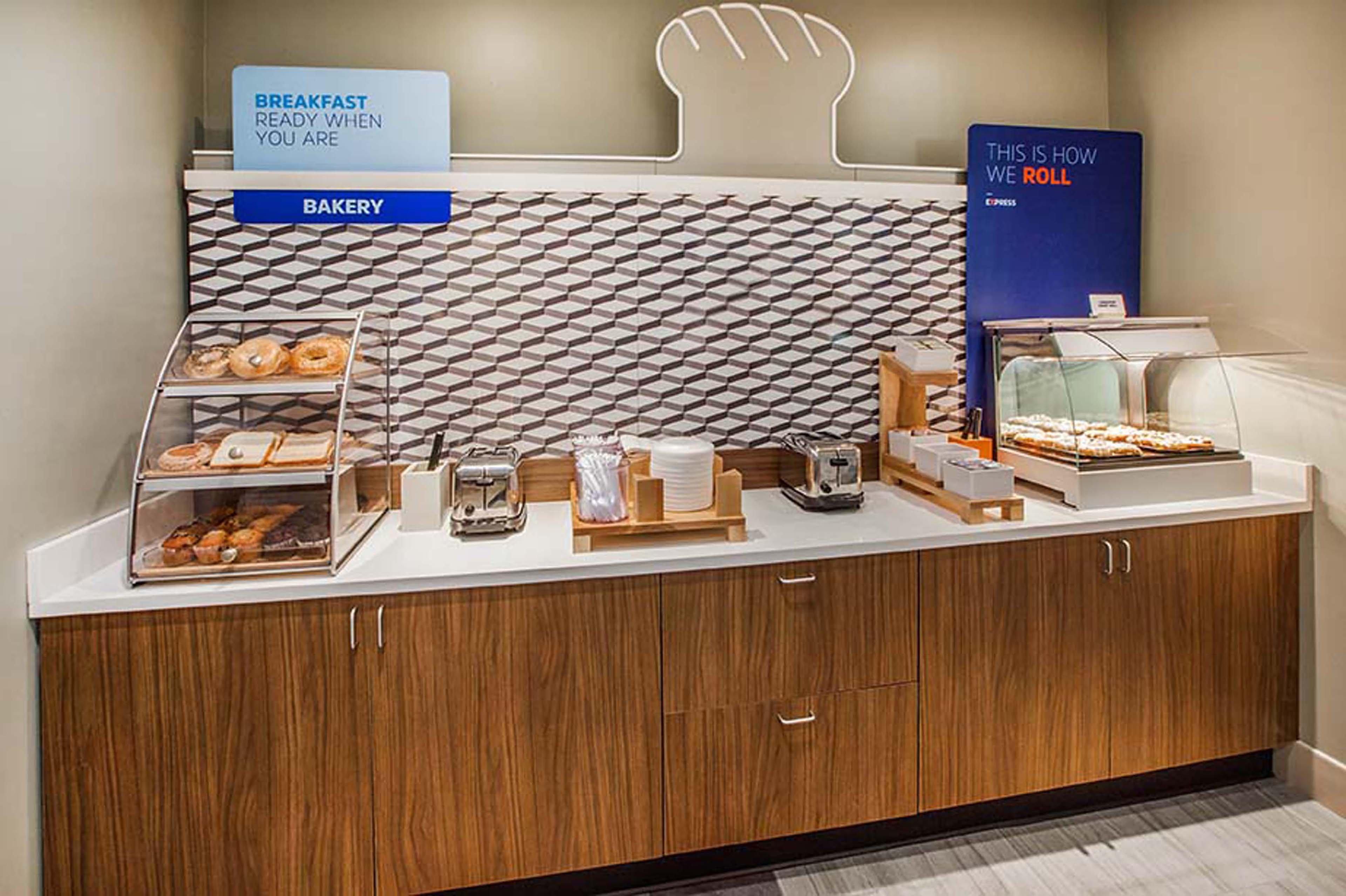Holiday Inn Express And Suites - Bradford By Ihg Extérieur photo