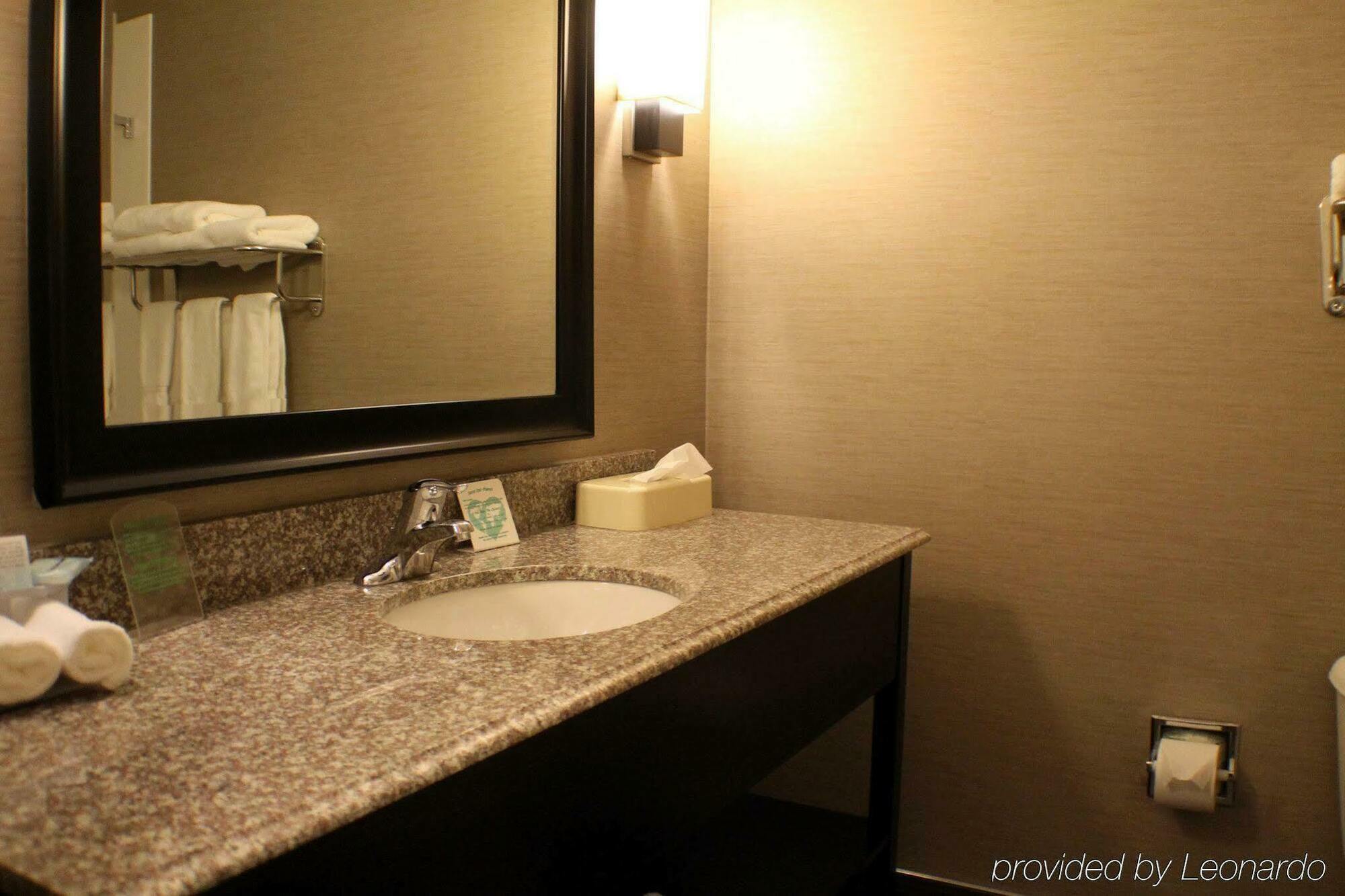 Holiday Inn Express And Suites - Bradford By Ihg Chambre photo