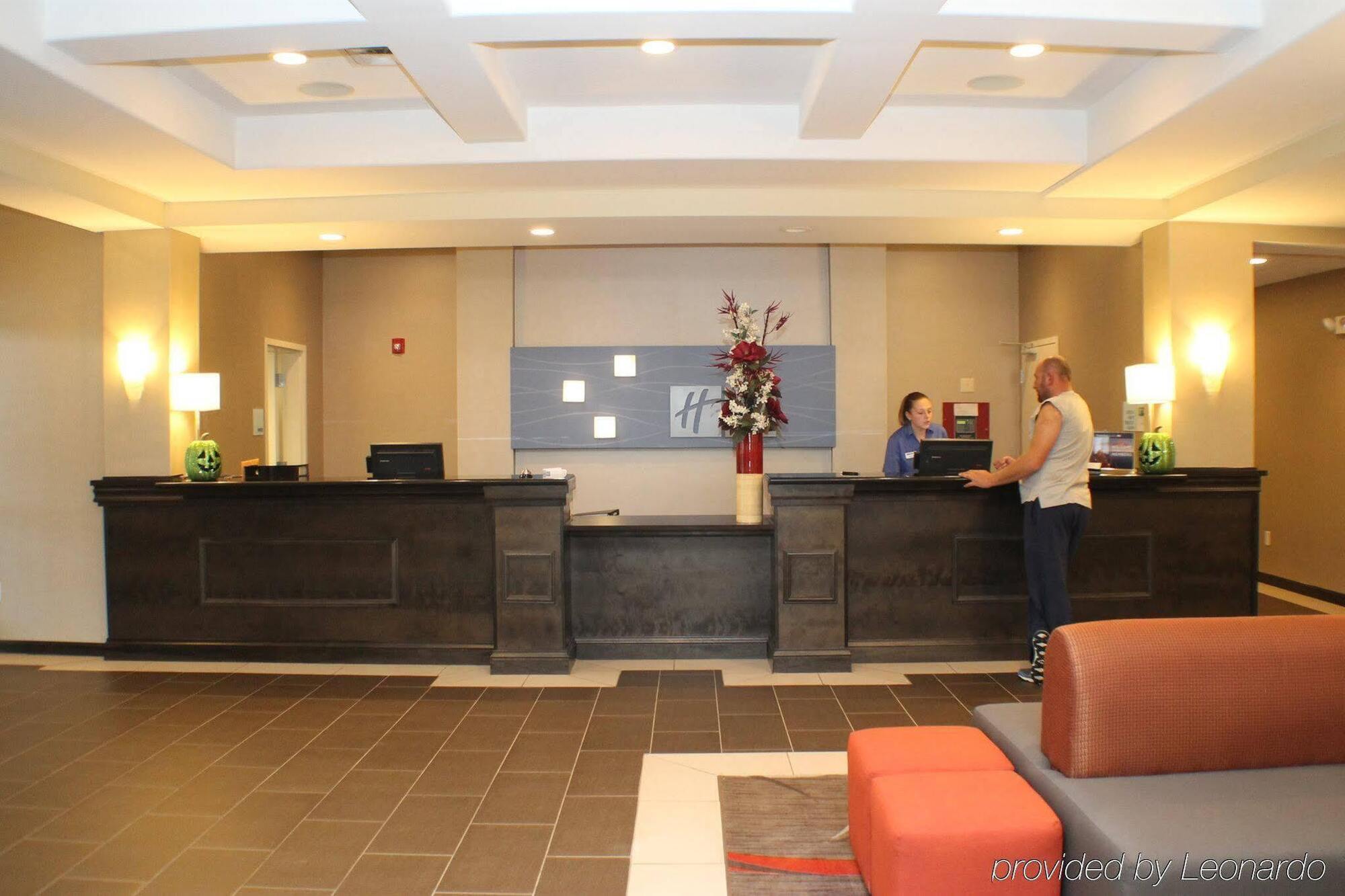 Holiday Inn Express And Suites - Bradford By Ihg Extérieur photo